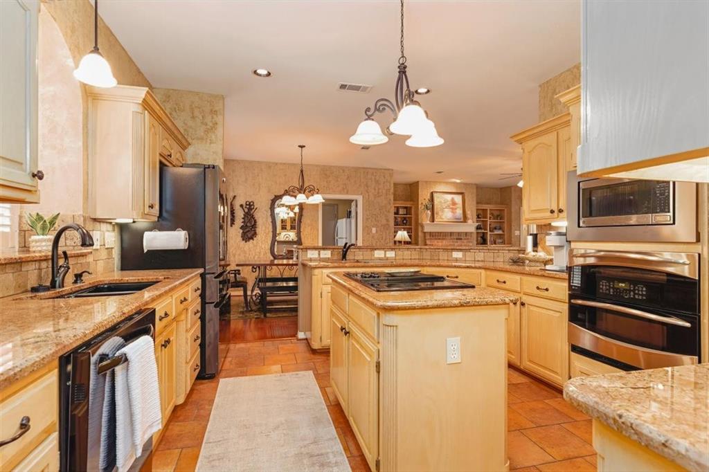 301 W Mill Valley Drive Property Photo 11