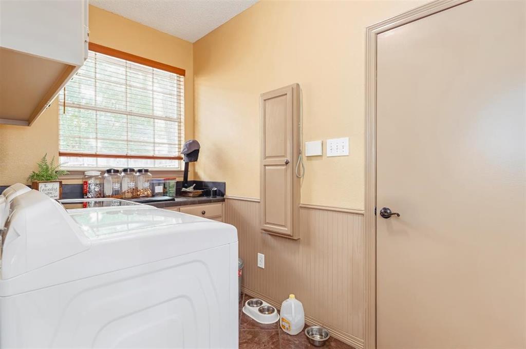 301 W Mill Valley Drive Property Photo 20