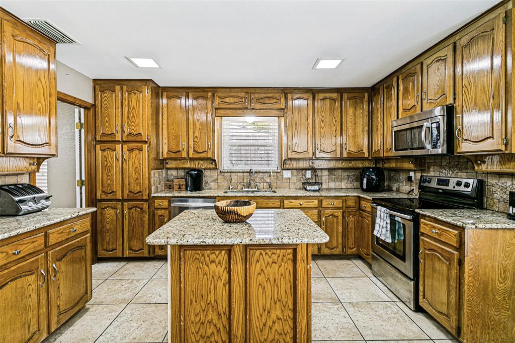 4801 Gaylewood Court Property Photo 1