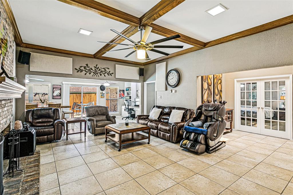 4801 Gaylewood Court Property Photo 8