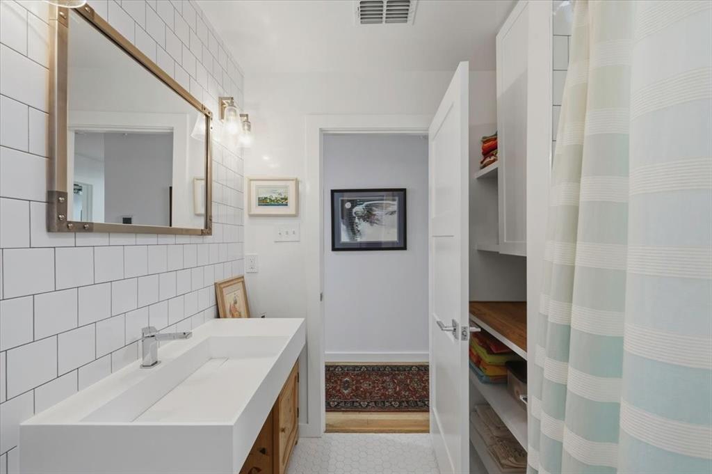 6117 Ridgeway Street Property Photo 27