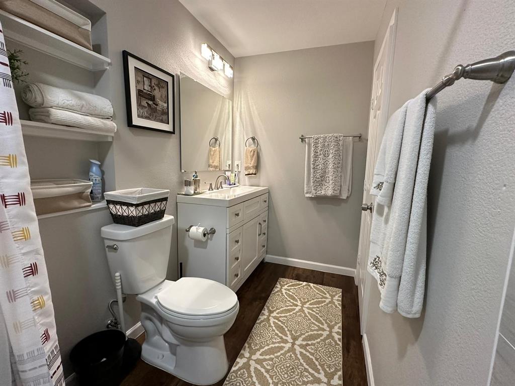 1803 Redbud Circle Property Photo 9