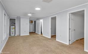 814 Lee Street Property Photo 6