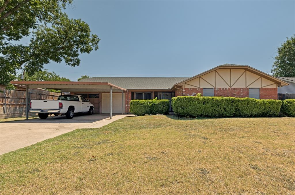 7805 Marlborough Drive Property Photo 1