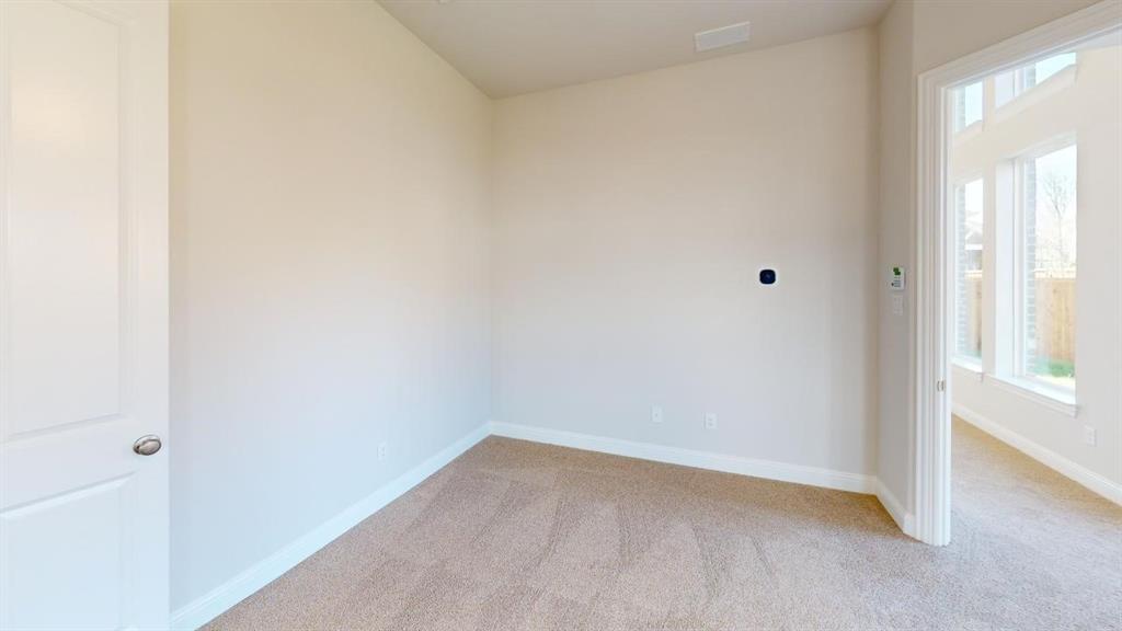8407 Cornerstone Drive Property Photo 7
