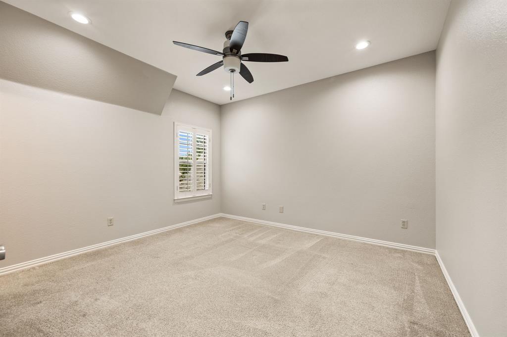 4472 Donegal Drive Property Photo 24