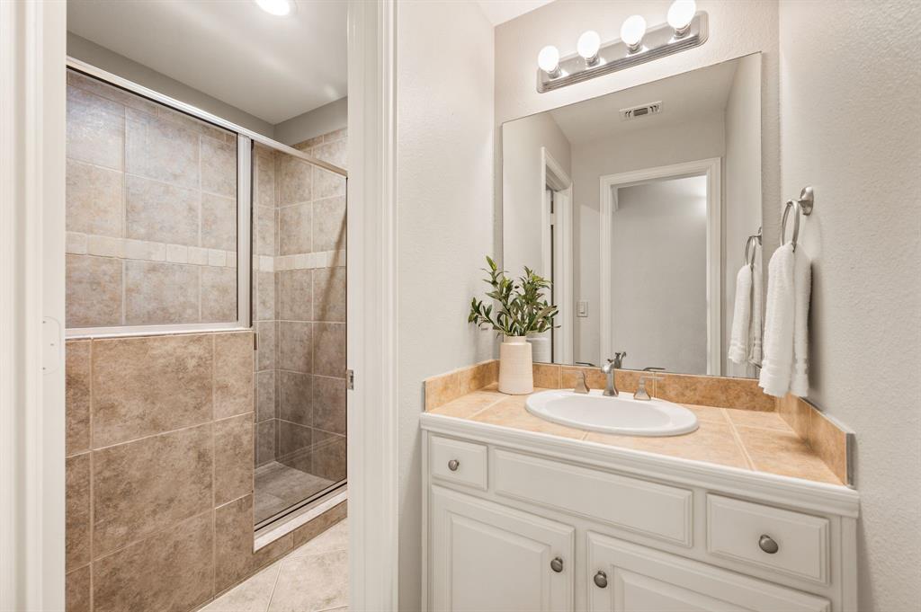 4472 Donegal Drive Property Photo 27