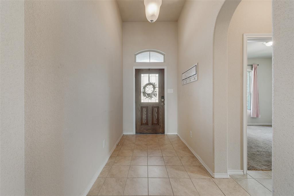 1733 Falling Star Drive Property Photo 5