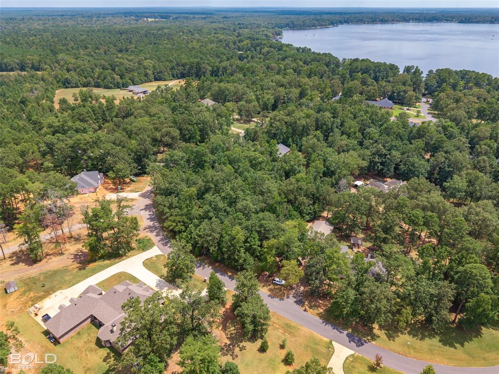 150 Oak Leaf Trail Property Photo 8