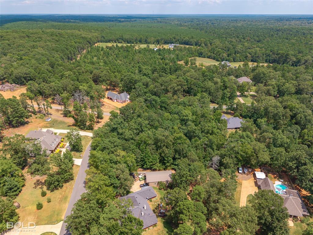 150 Oak Leaf Trail Property Photo 9