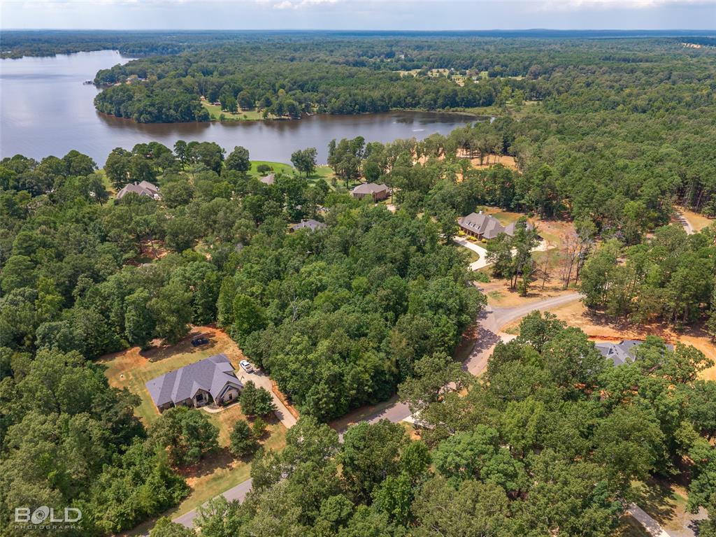 150 Oak Leaf Trail Property Photo 12