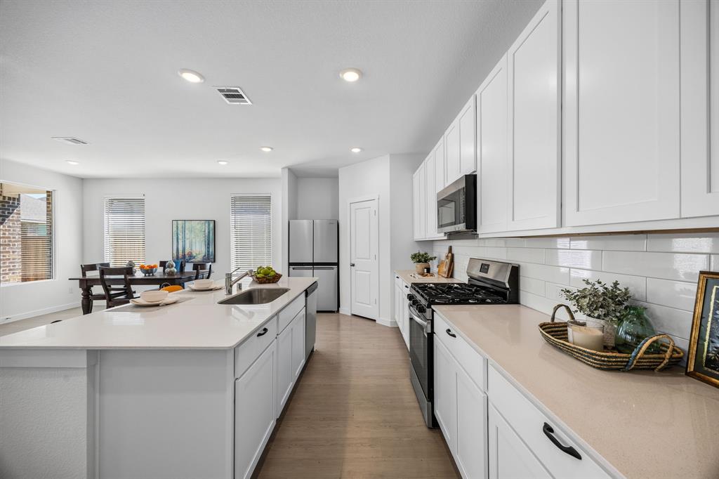 2517 Greenbelt Road Property Photo 6