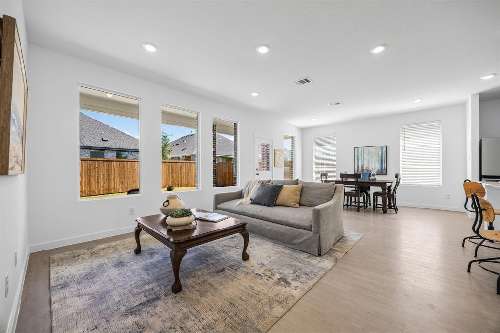 2517 Greenbelt Road Property Photo 8