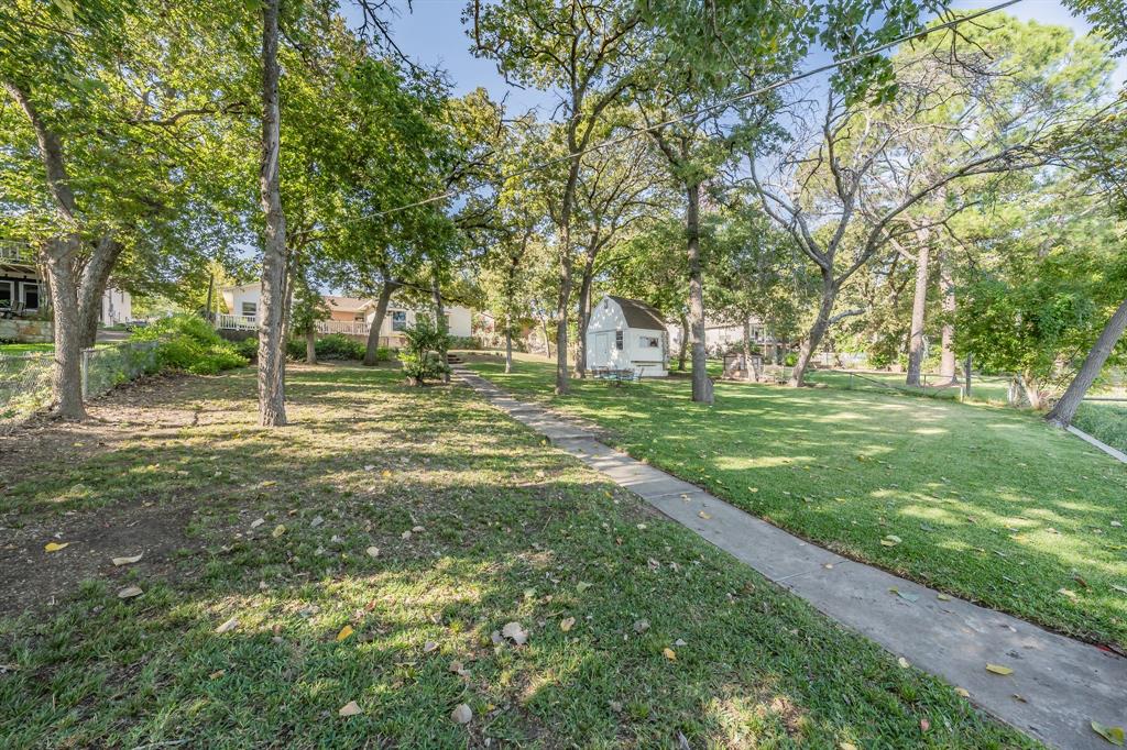 300 Shoreline Drive Property Photo 24