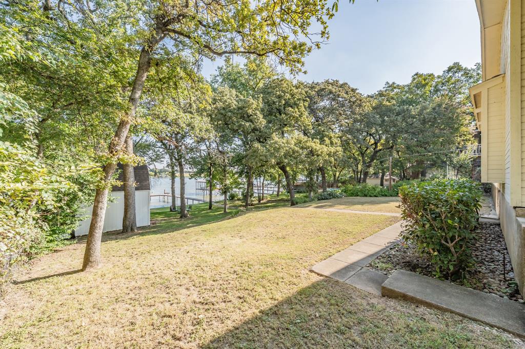 300 Shoreline Drive Property Photo 26