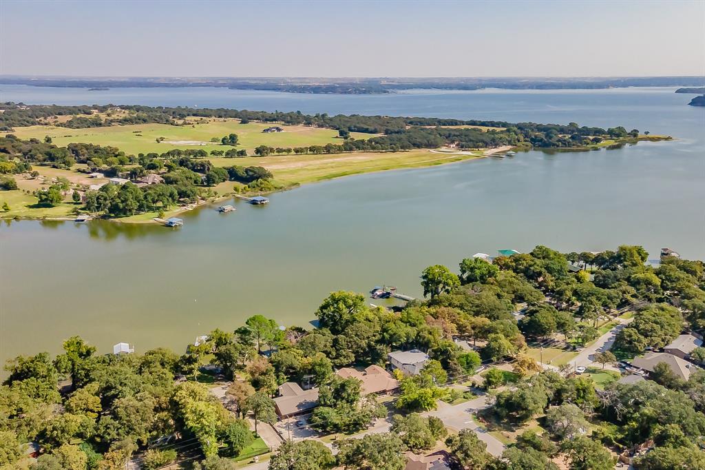 300 Shoreline Drive Property Photo 37