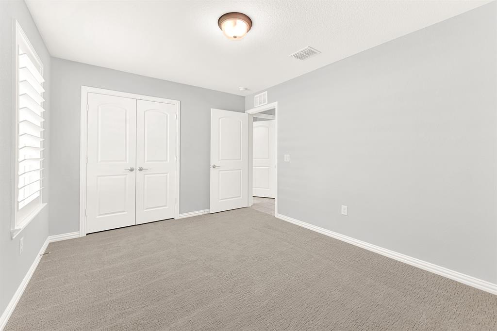 913 Rough Hollow Drive Property Photo 28