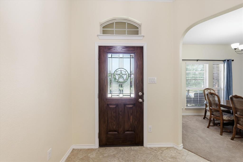 3237 Tamarack Lane Property Photo 5