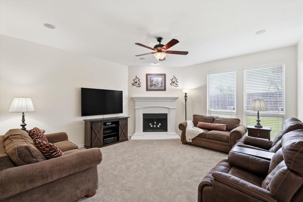 3237 Tamarack Lane Property Photo 9