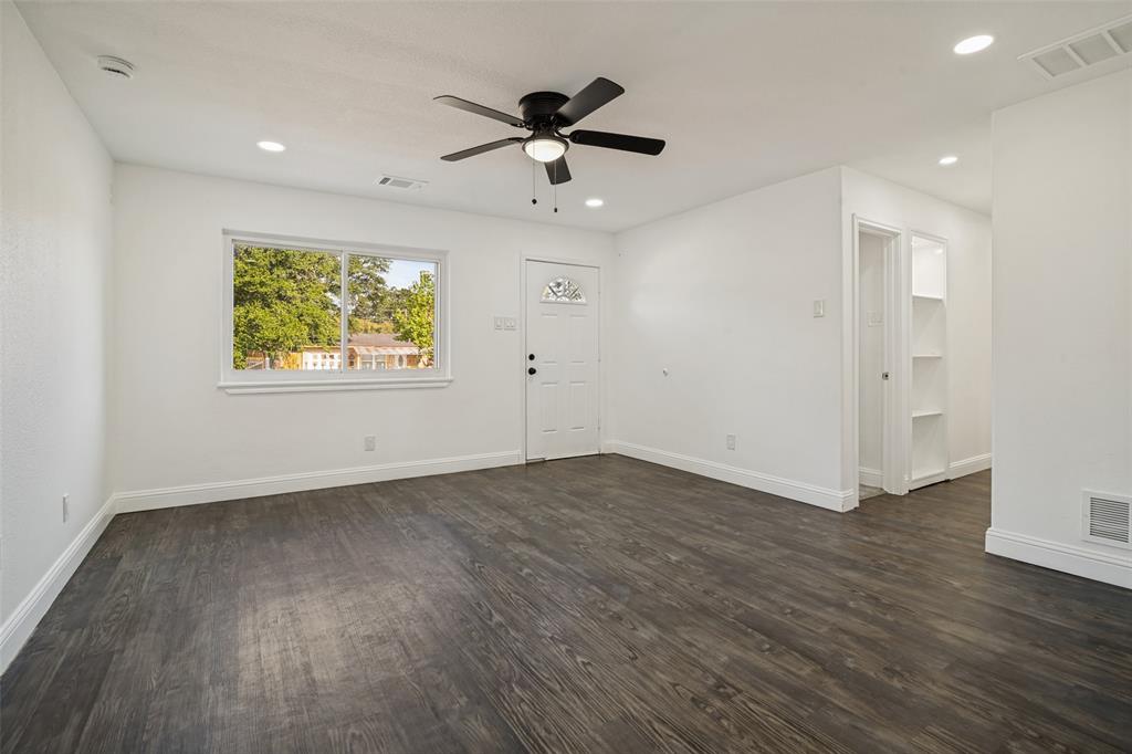 1408 Melanie Lane Property Photo 3