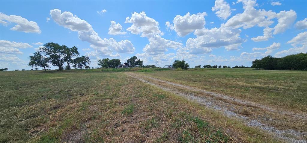 553 Hcr 3110 Property Photo 4