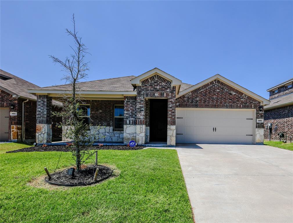 305 Charmed Way Property Photo 1