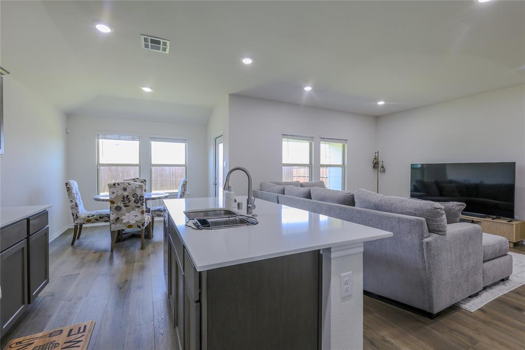 305 Charmed Way Property Photo 3