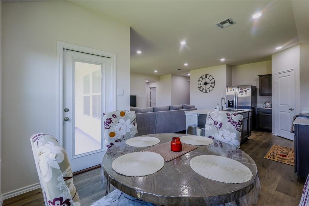 305 Charmed Way Property Photo 4