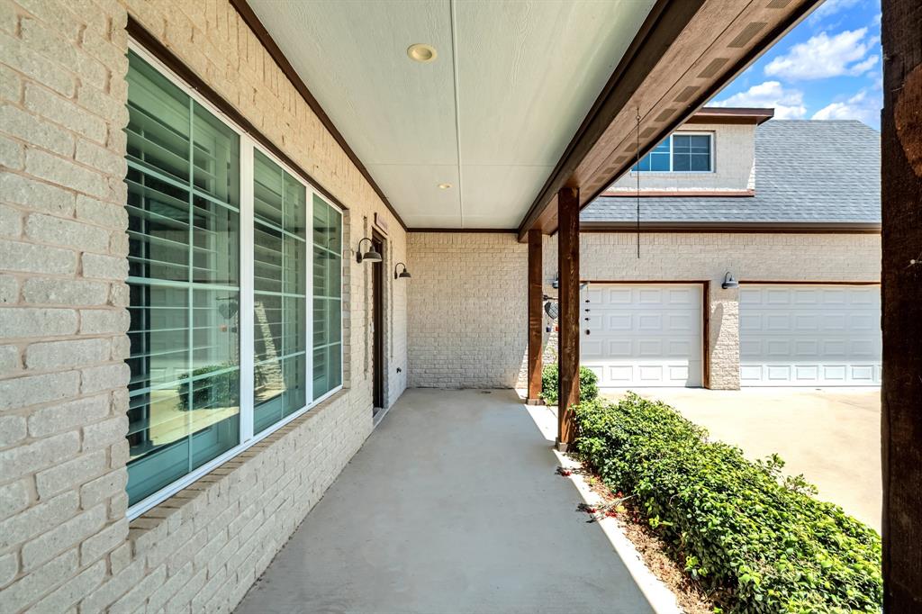 119 Breeders Drive Property Photo 4