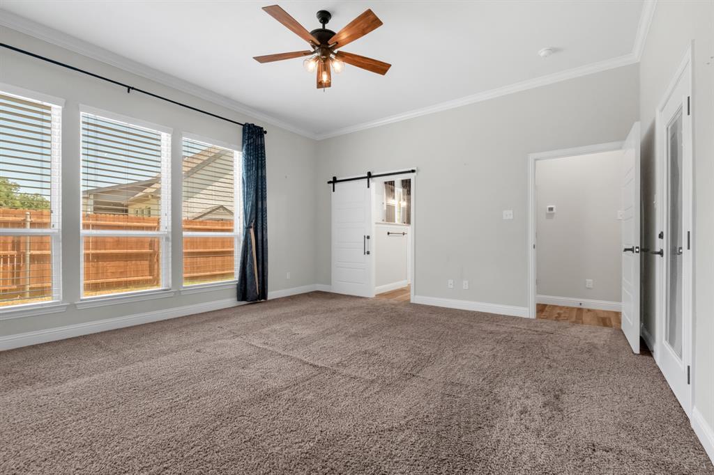 119 Breeders Drive Property Photo 14