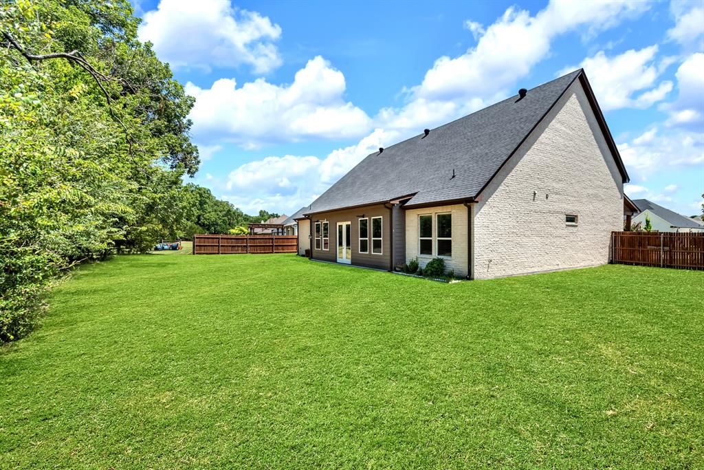 119 Breeders Drive Property Photo 31