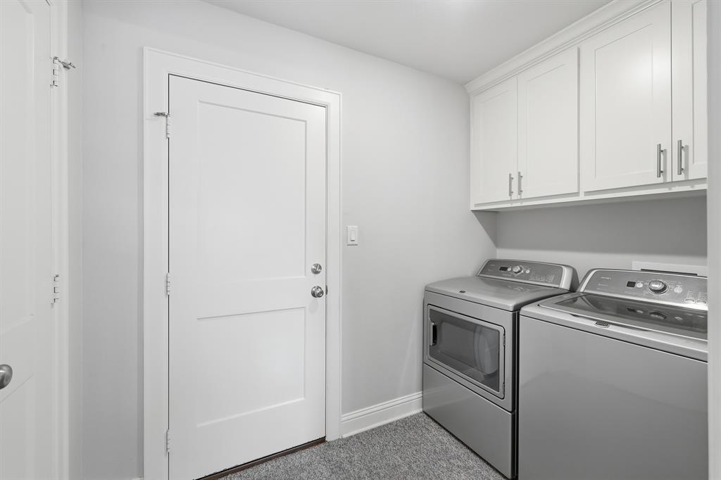 11334 Windsor Park Drive Property Photo 14