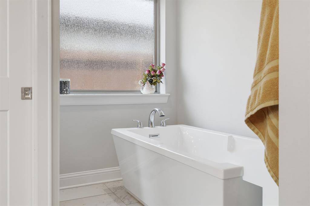 11334 Windsor Park Drive Property Photo 18