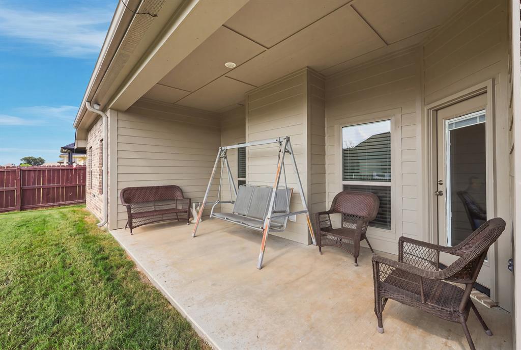 11334 Windsor Park Drive Property Photo 23