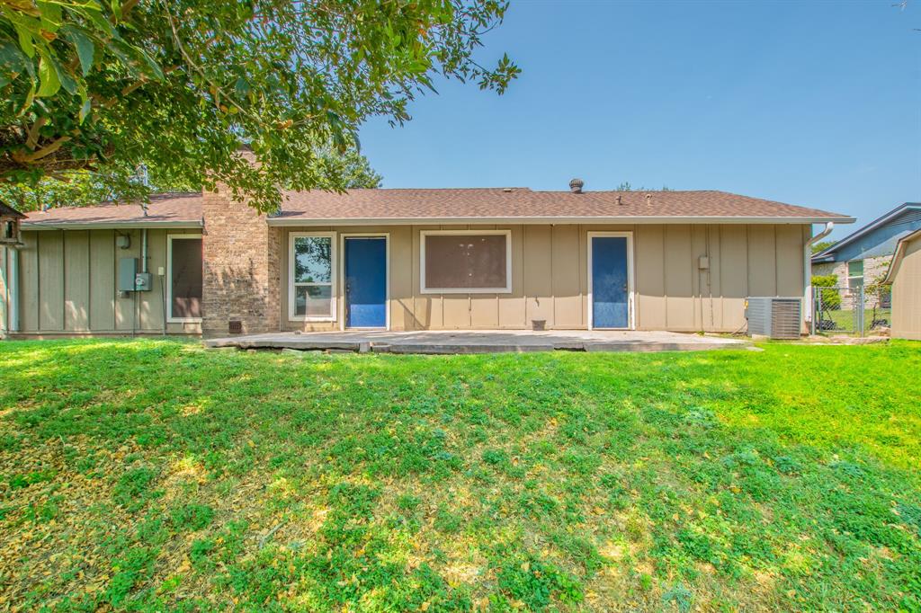 2911 Persimmon Drive Property Photo 23