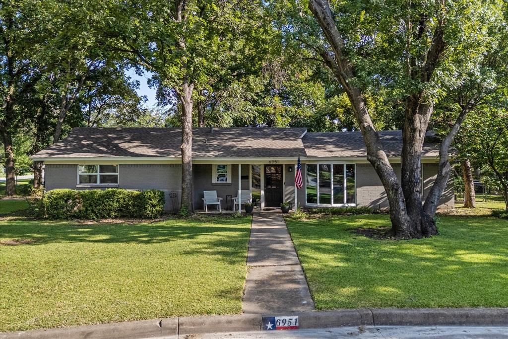 6951 Pinon Street Property Photo 1