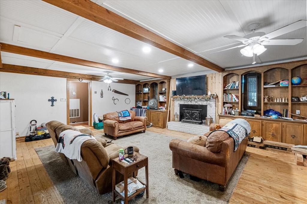 9828 Fm 709 Property Photo 7