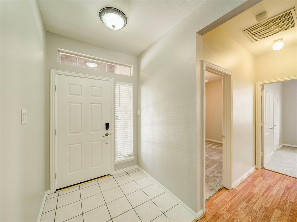 4618 Devonshire Drive Property Photo 4