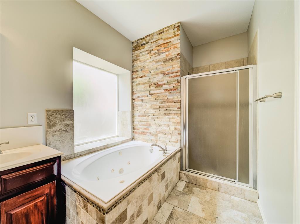4618 Devonshire Drive Property Photo 24