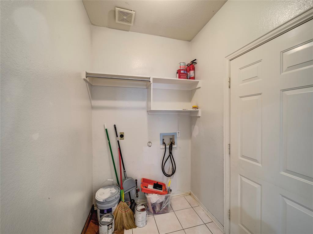 4618 Devonshire Drive Property Photo 31