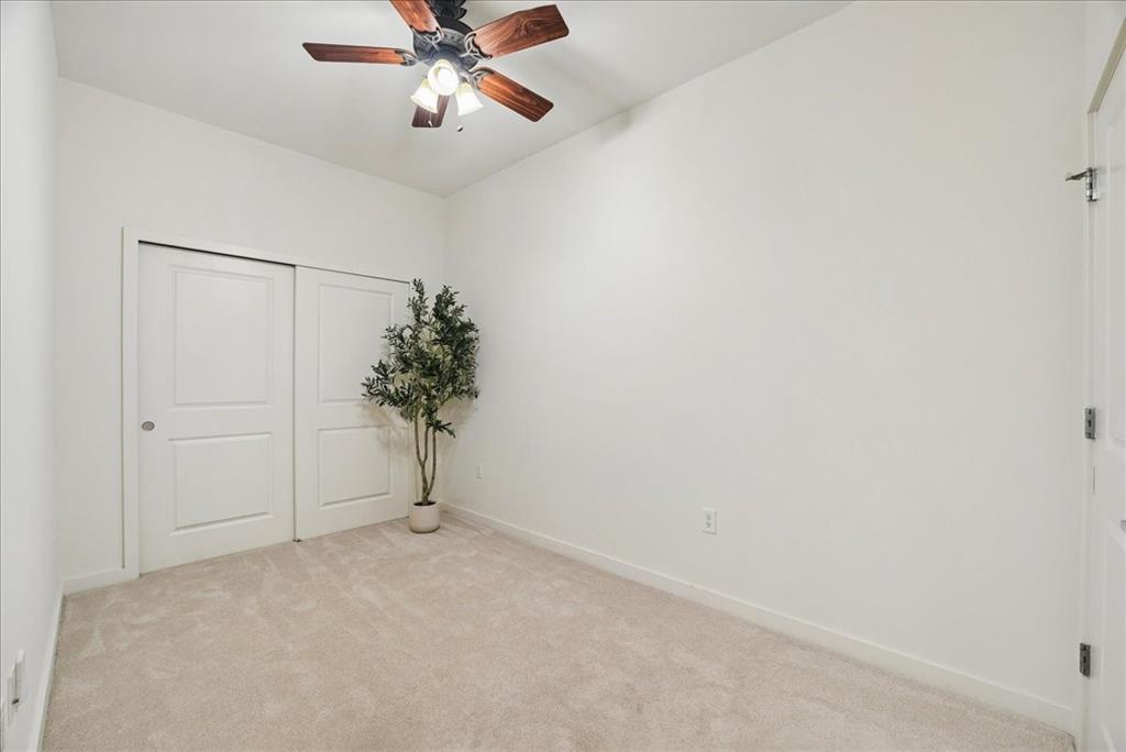 1200 Main Street Property Photo 6