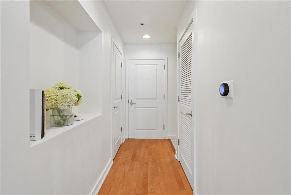 1200 Main Street Property Photo 8