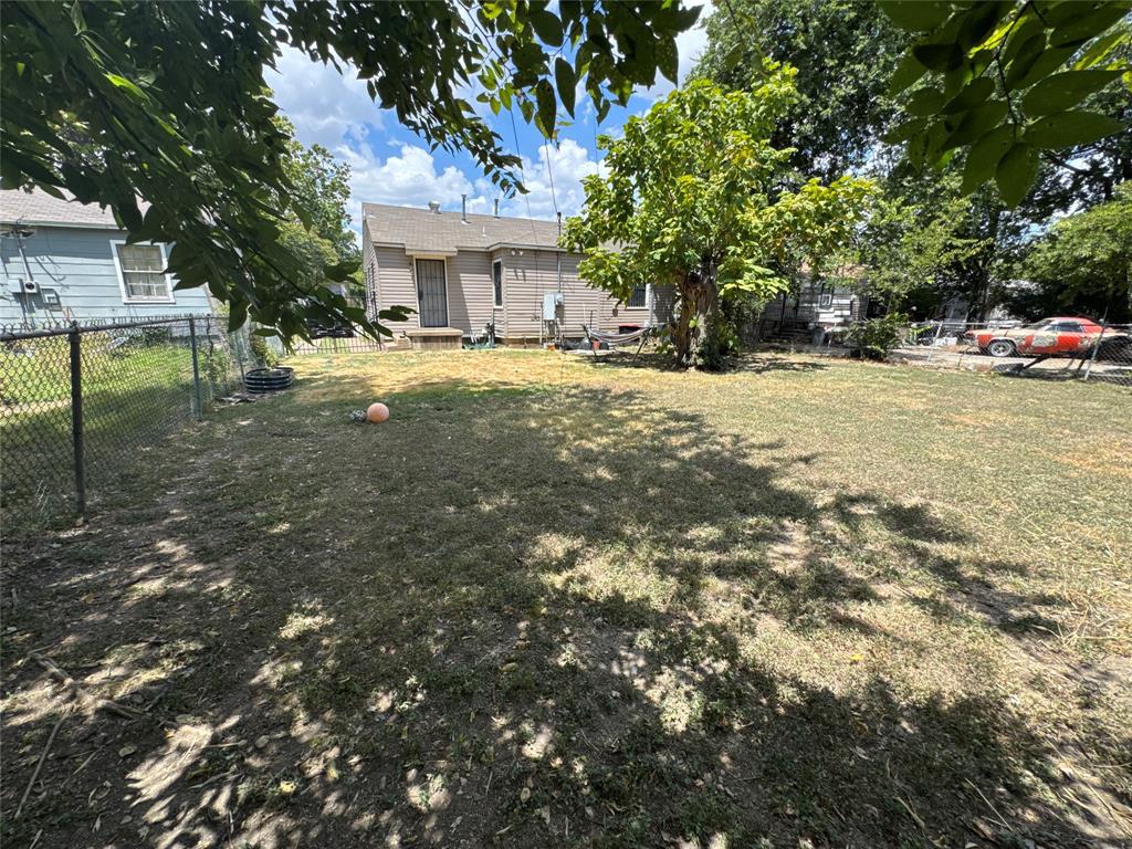 2454 Lea Crest Drive Property Photo 17