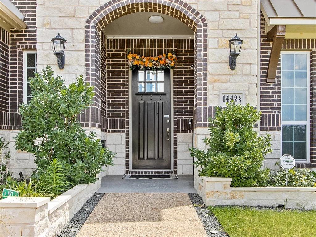 1442 Stellar Truth Way Property Photo 1