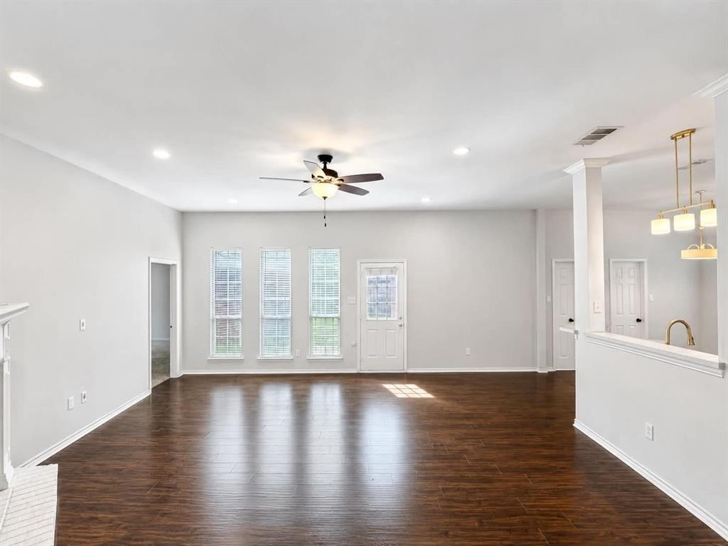 1509 Landsford Drive Property Photo 5