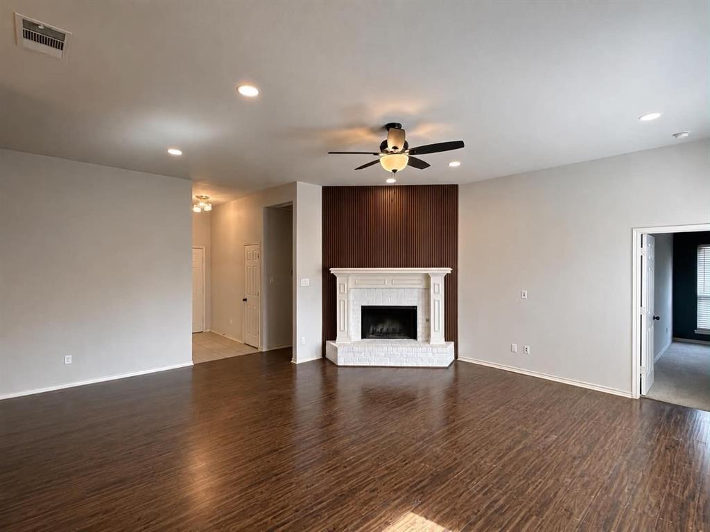 1509 Landsford Drive Property Photo 6