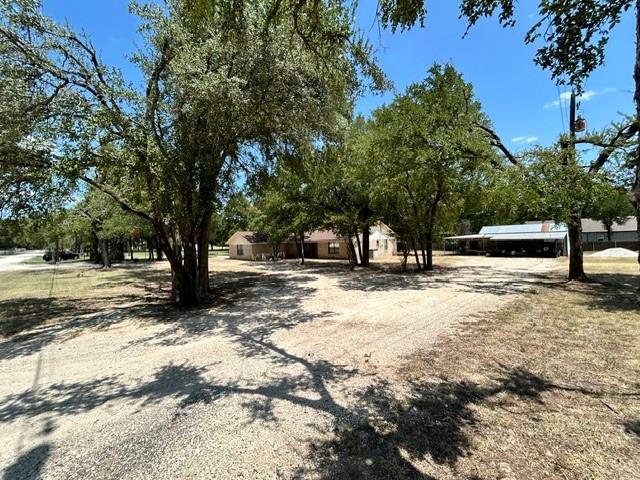 137 County Road 1759a Property Photo 4
