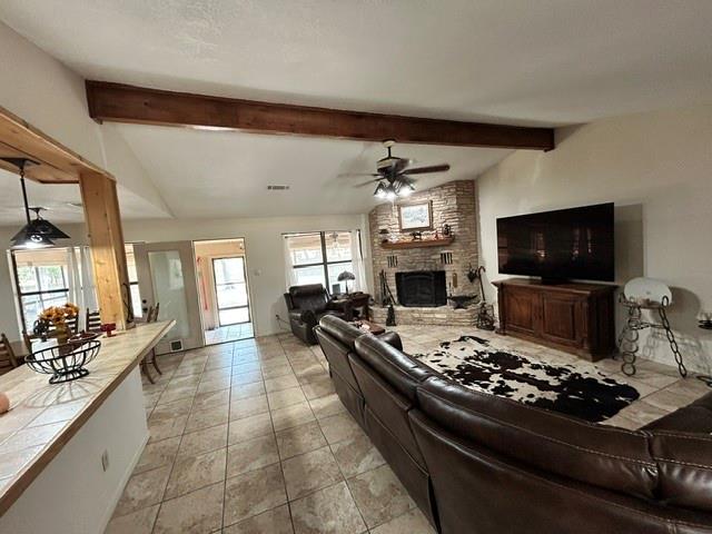 137 County Road 1759a Property Photo 9