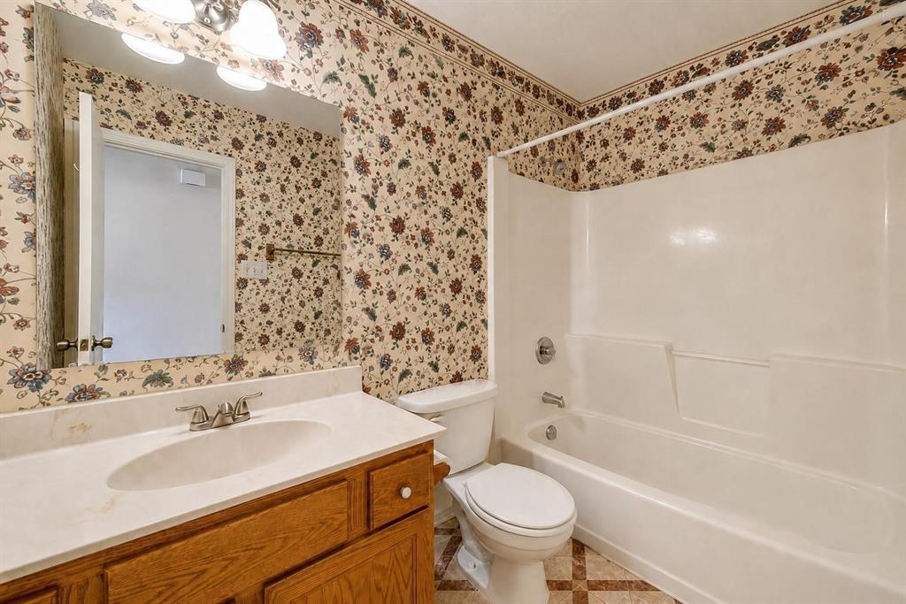 2332 Chestnut Way Property Photo 9