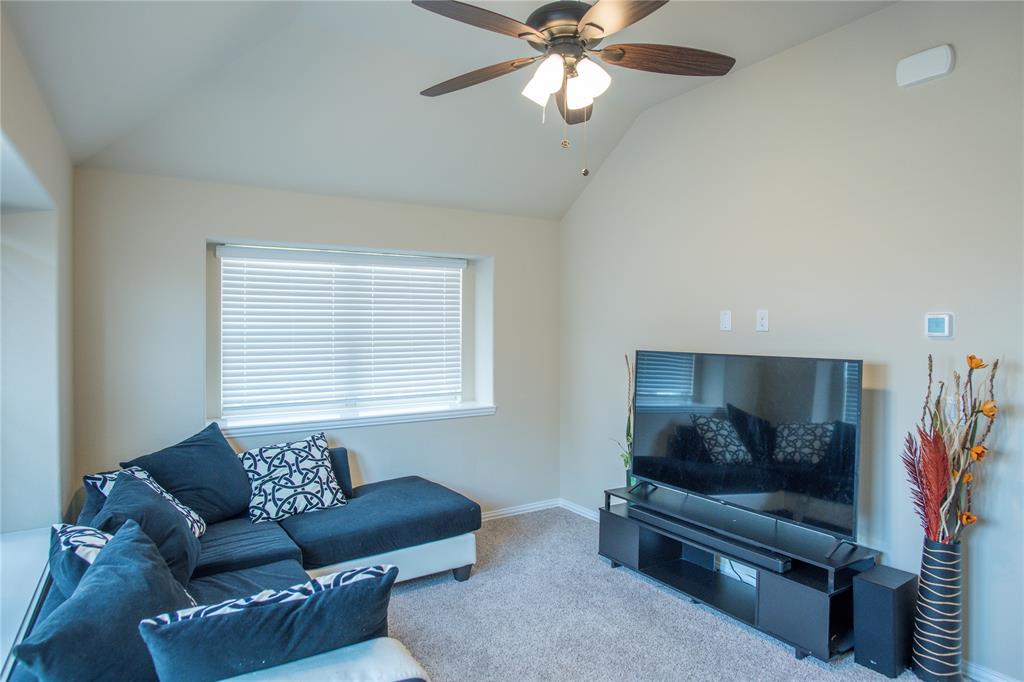 1305 Starlight Avenue Property Photo 8
